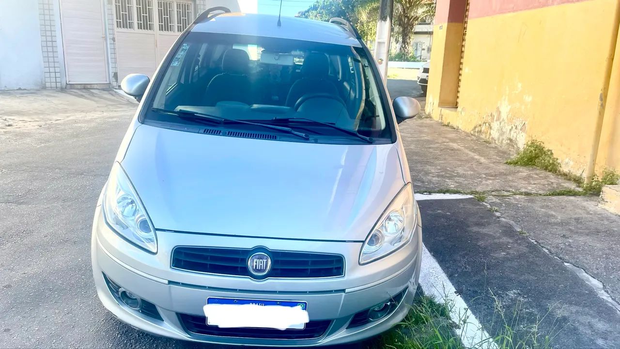 Fiat Idea Essence 1.6 Flex 16V 5P 2012 - Foto 3