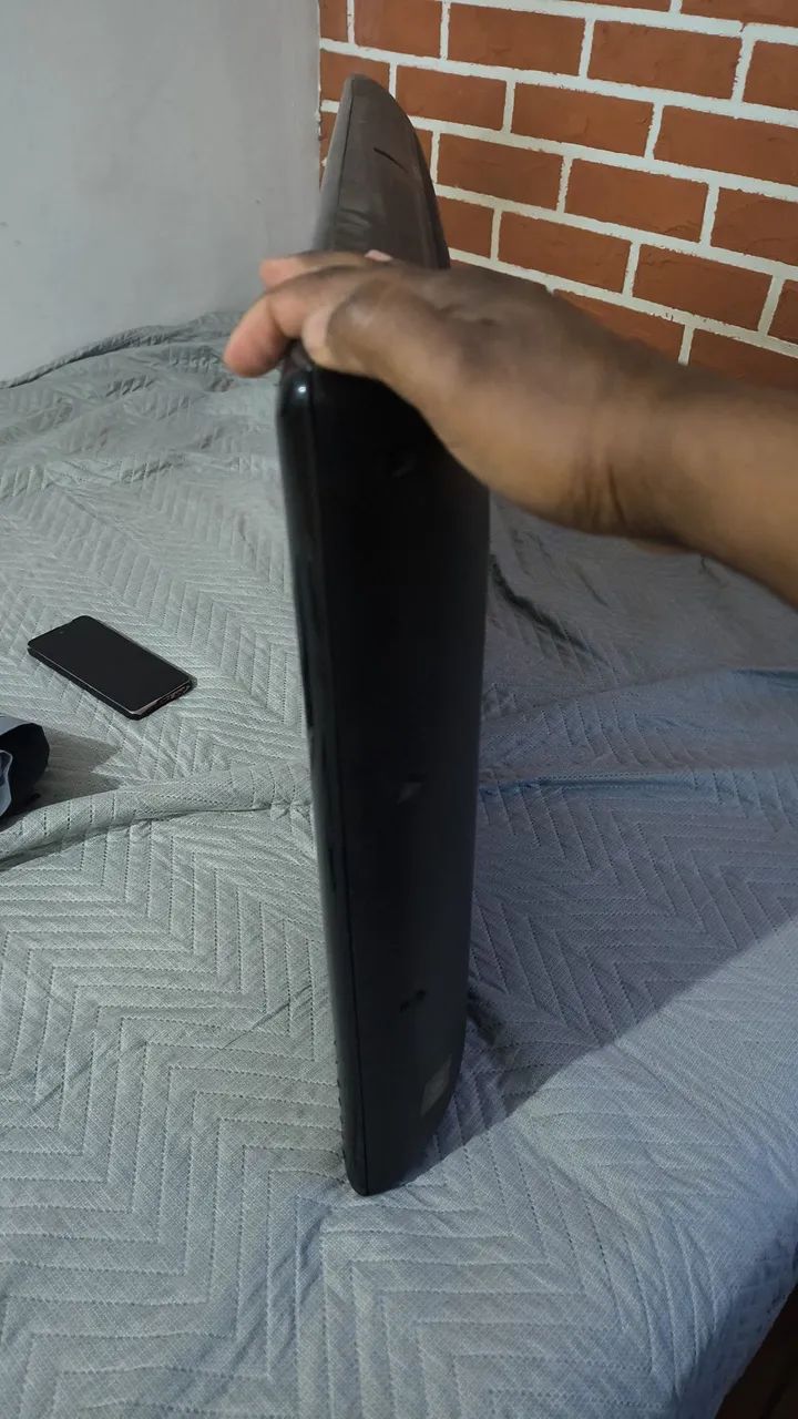 Tv Samsung não é smart e vai com o conversor  - Foto 3