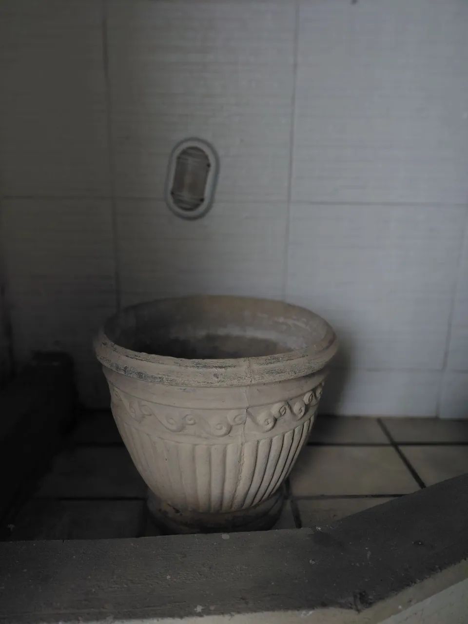 Vaso sementeira elegante tamanho 42x45 - Foto 2