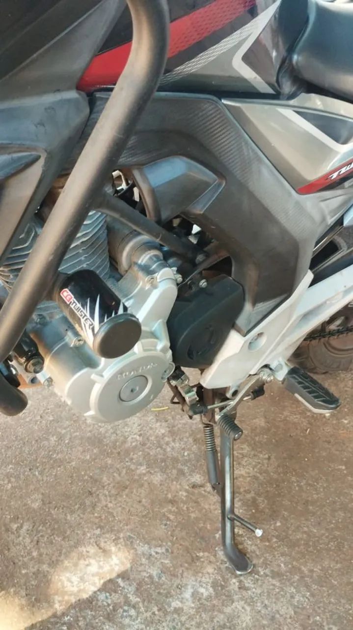 Cb 250 - Foto 3