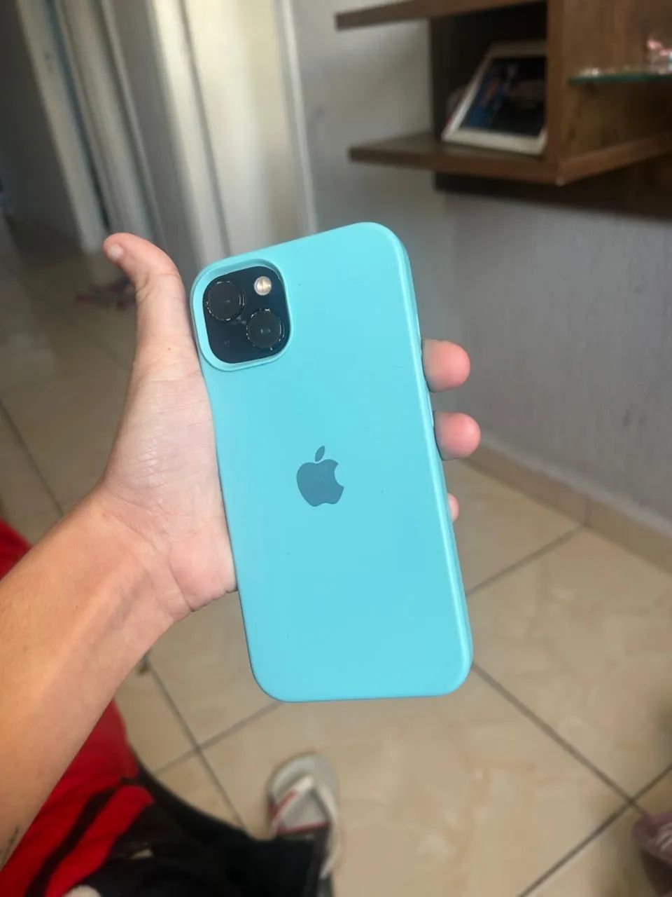 iPhone 13 quero 12 pro max ou 1500 câmera frontal parou e traseira trincada  - Foto 2