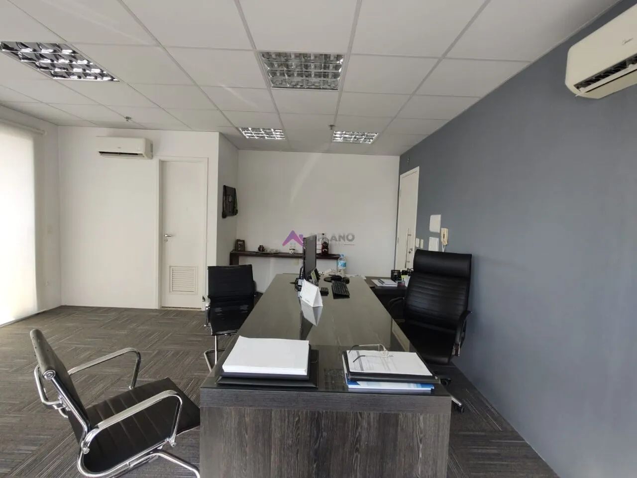 Sala Comercial à Venda na Vila Mariana ,Sacada ,Ar-Condicionado, 1 Vaga de Garagem - Foto 2