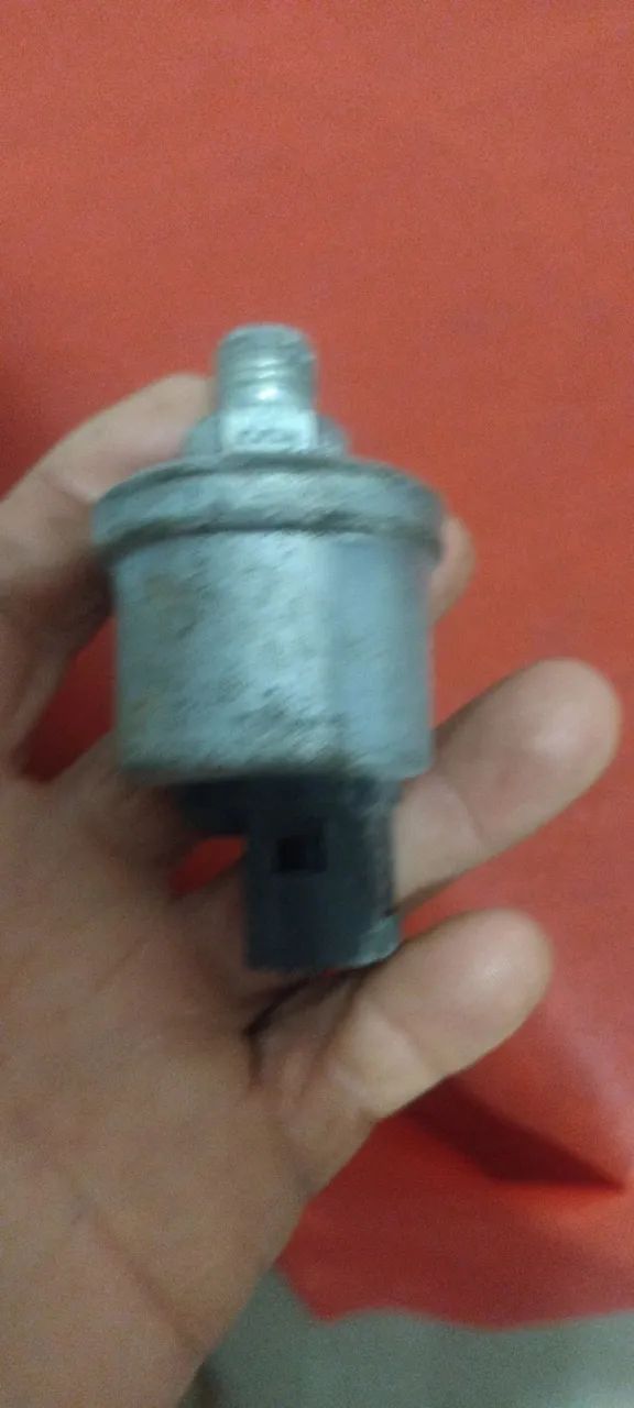 Vendo um Sensor de pressão de ar da Escaneia 1112 - Foto 2