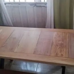 Mesa em madeira maciça - Foto 2