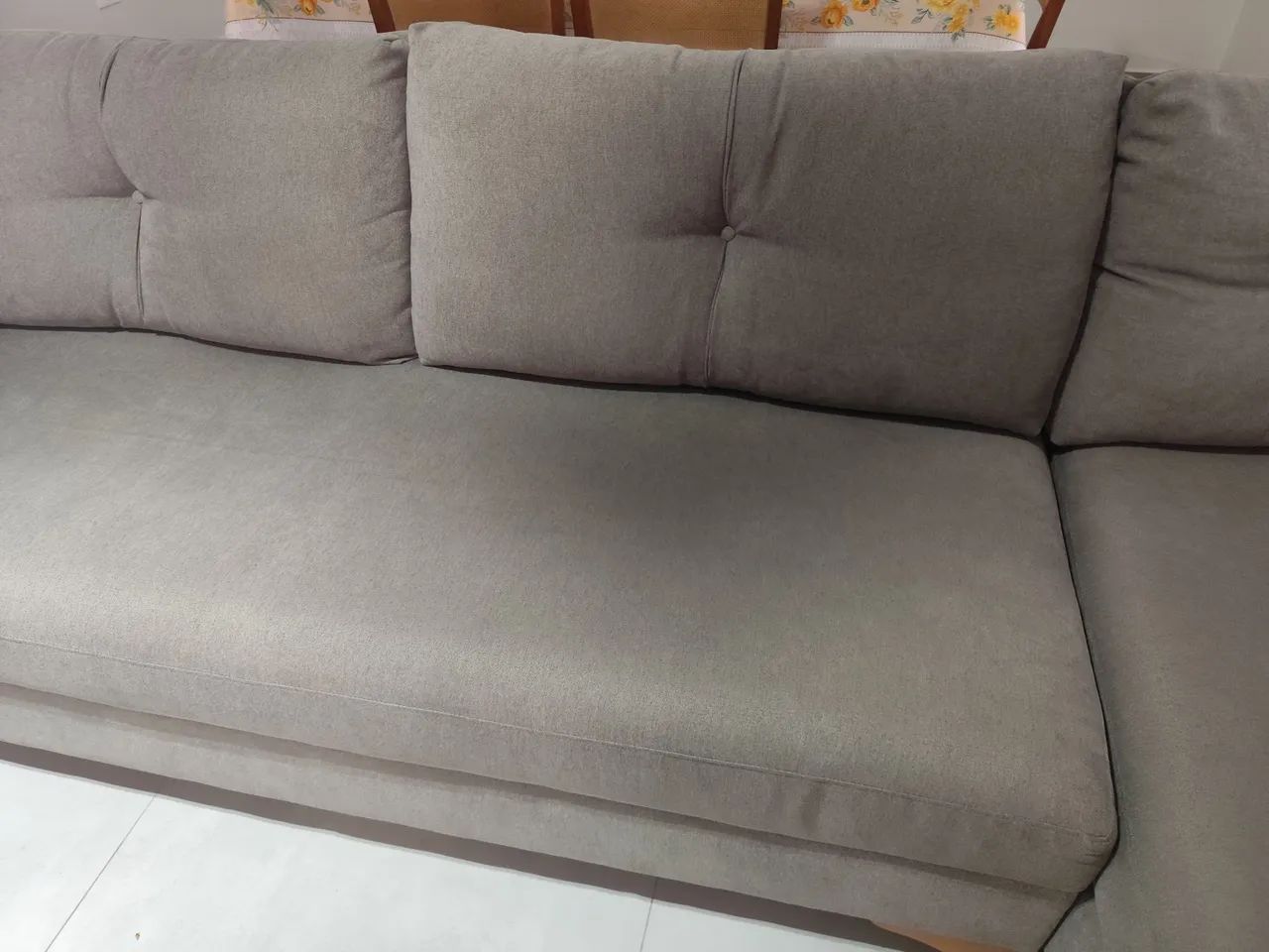 Sofá de canto com chaise cinza escuro  - Foto 3
