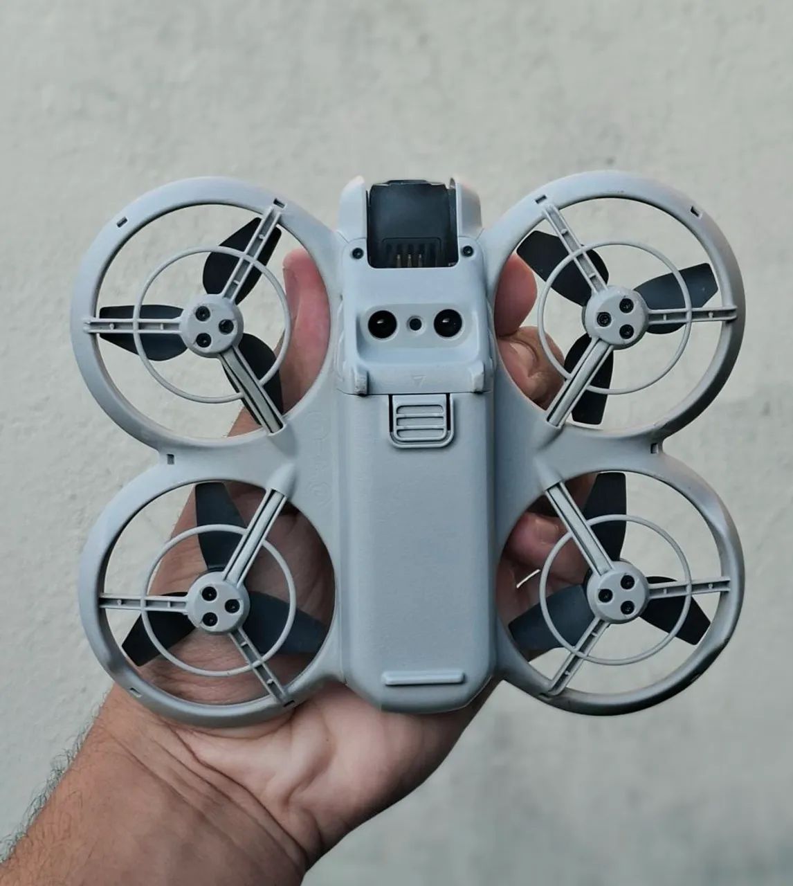 Drone Dji Neo com 3 Bateria, Hub de carregamento e acessórios! - Foto 4