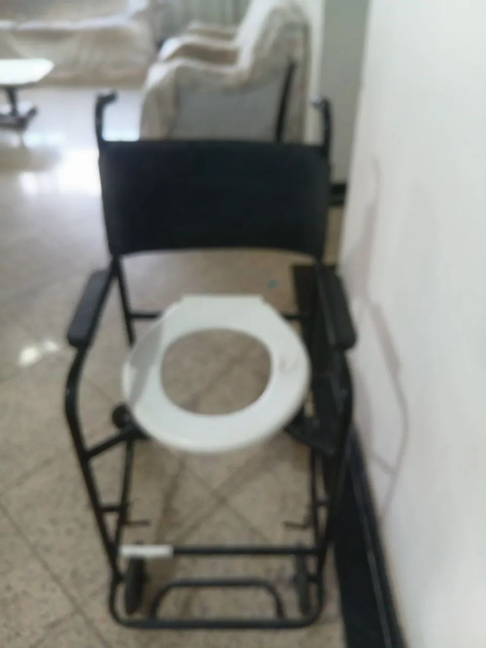 Cadeira de banho /contato *98