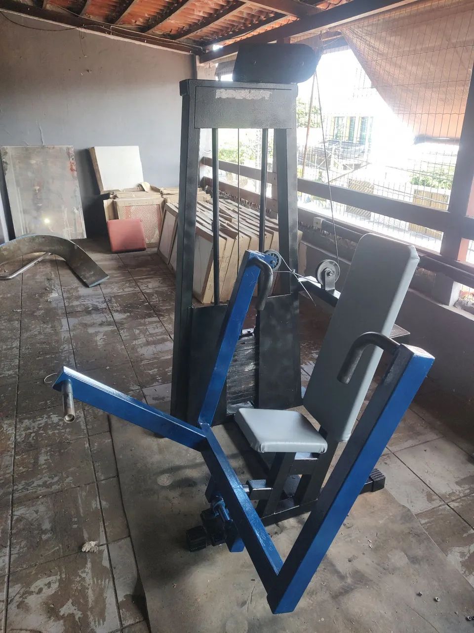 Máquina de musculação 