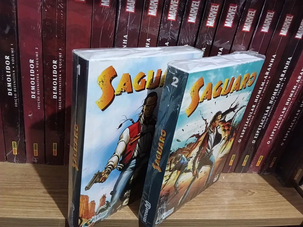 Hq Saguaro vol 1 e 2 - Editora 85 - Foto 3