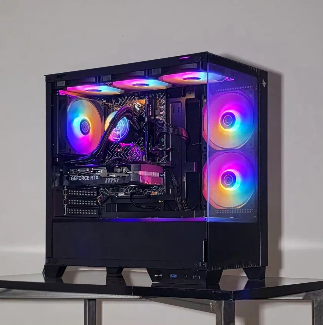 Pc gamer Rx 7600 + Ryzen 5 5500 + 32gb ram | Troco e parcelo