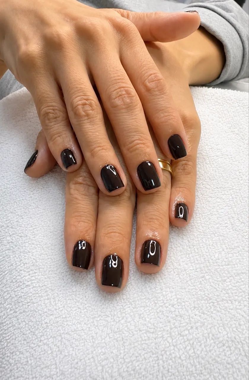 Vaga Manicure e Pedicure - Foto 5