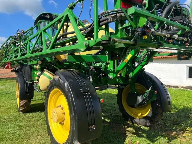 Pulverizador John Deere - 2017/2018 - 3.641 horas de motor - c/ ar, piloto automático, GPS - Foto 6