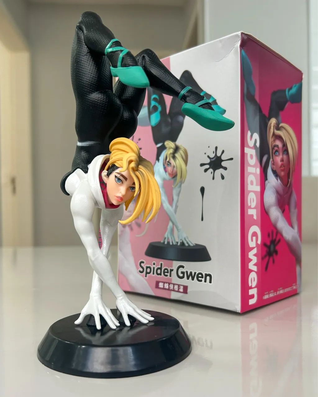 Spider-Gwen 19 cm Action Figure Boneco