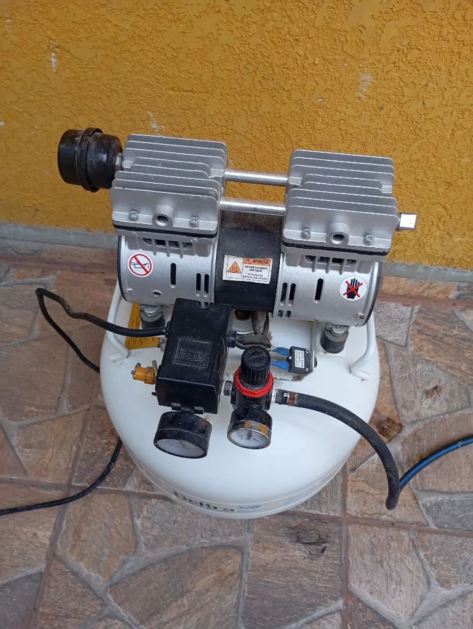 Compressor de ar odontológico  - Foto 4