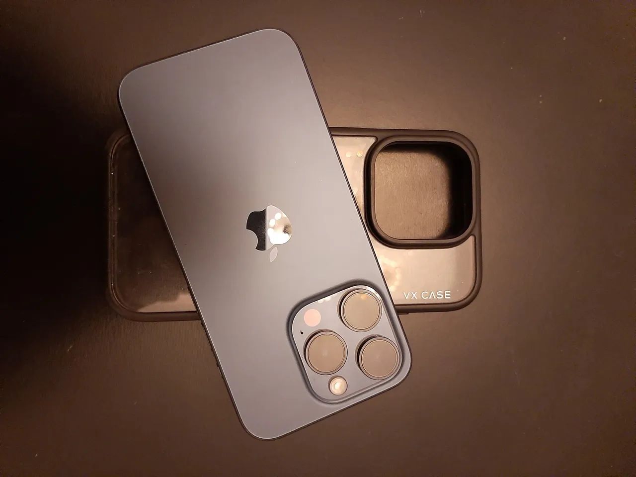 iPhone 15 Pro - Foto 2