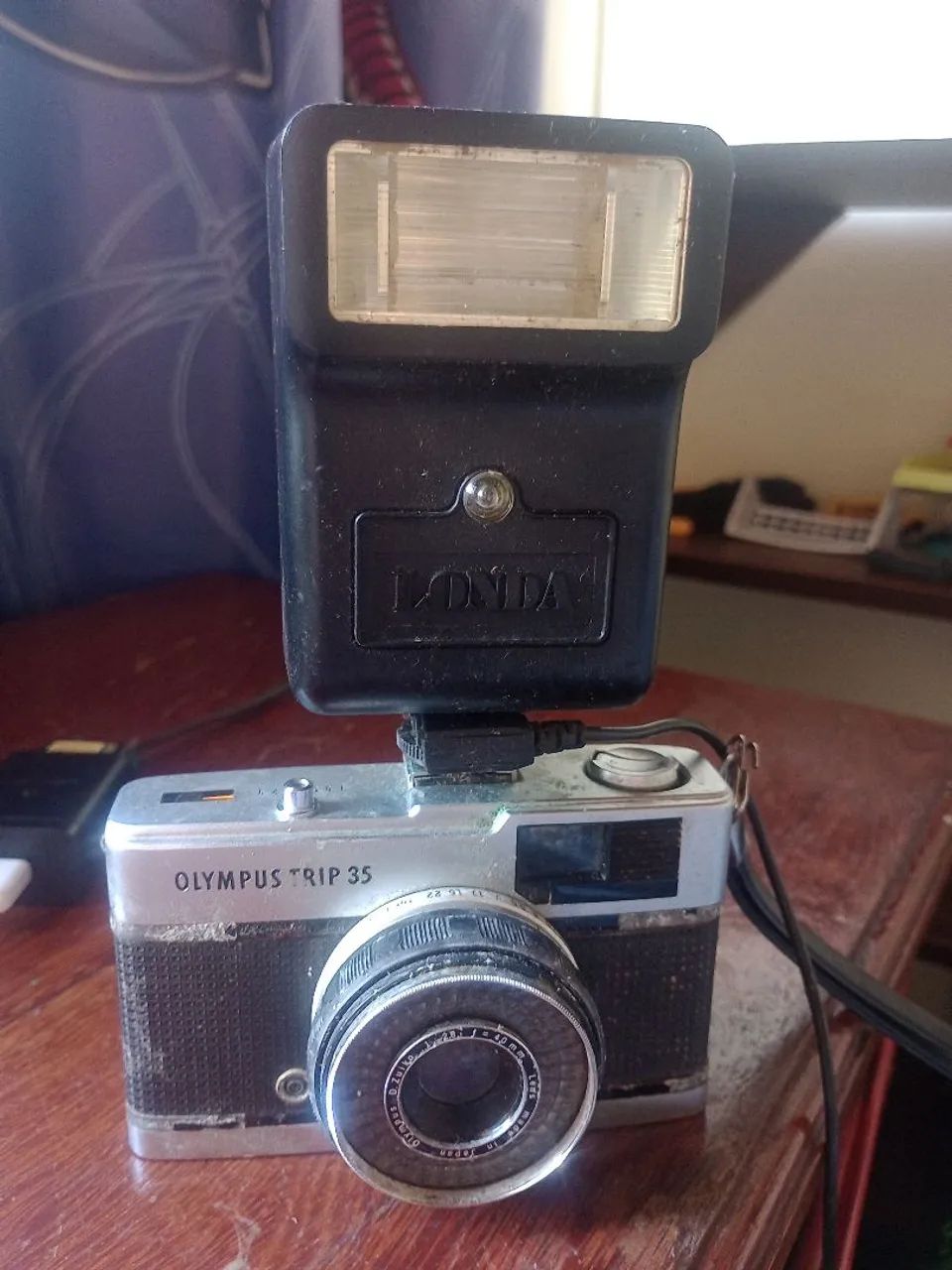 Vendo máquina fotográfica Olimpus Trip 35 para colecionador  - Foto 2