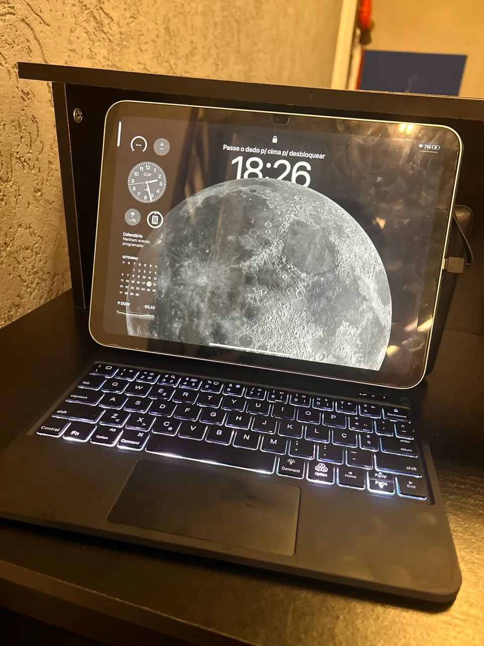 iPad 11 - 128gb na Garantia + teclado e película  - Foto 2