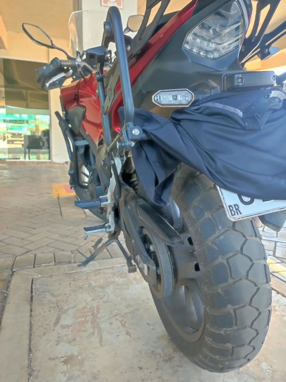 Honda CB 500X muito conservada - Foto 4