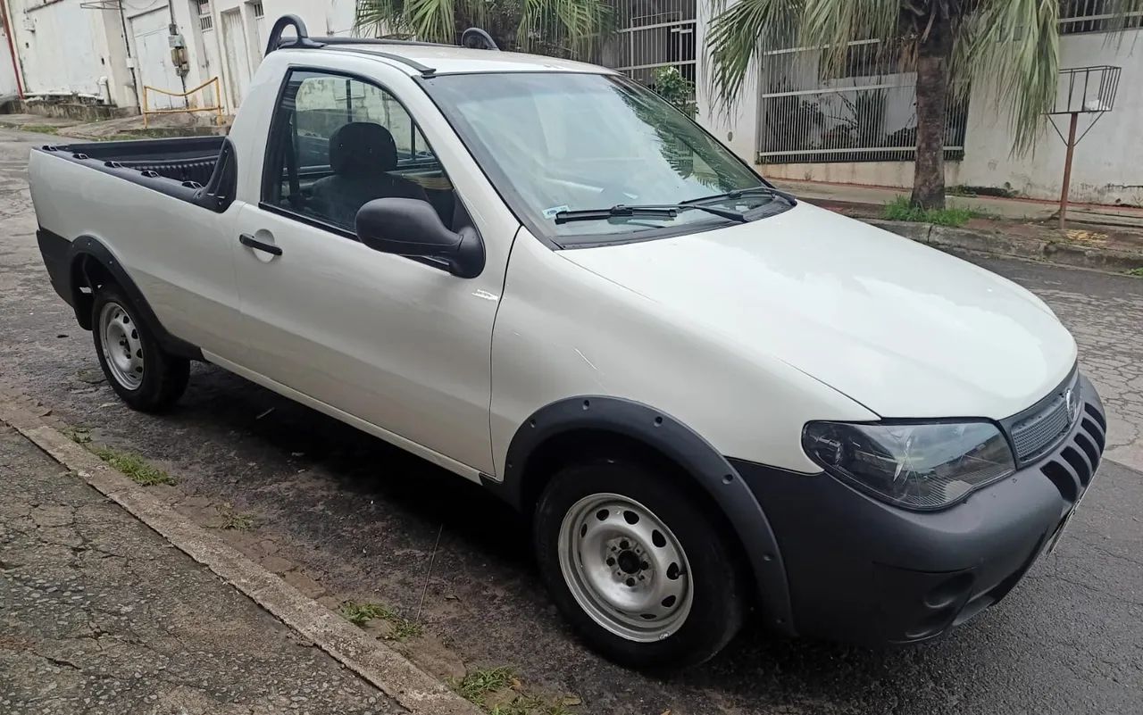 Fiat Strada 1.4 MPI Fire Flex 8V CE 2010 - Foto 2