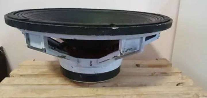 Par de autofalante 18 polegadas usado em estado de novo  - Foto 4