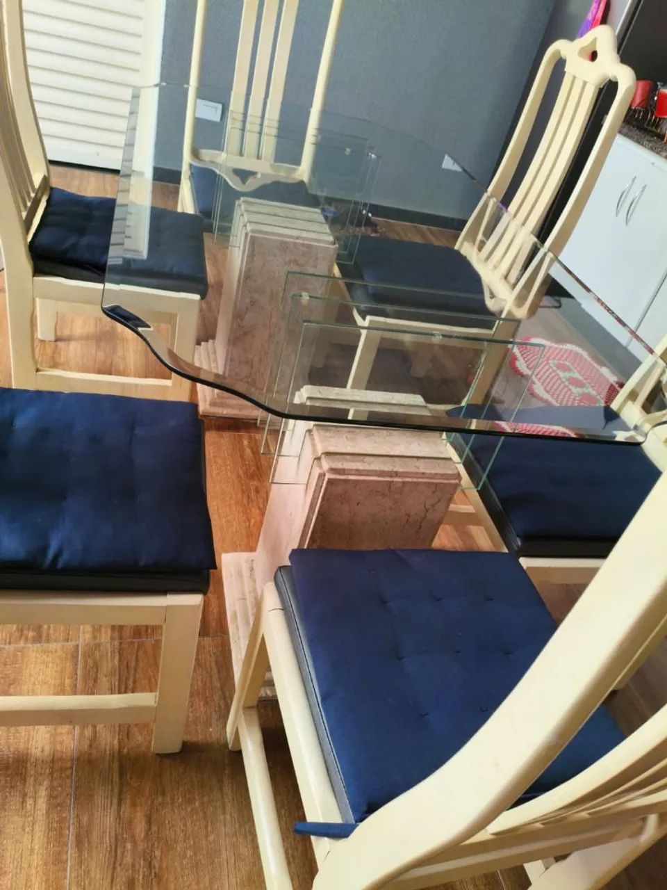Mesa de jantar de mármore c 6 cadeiras - Foto 4