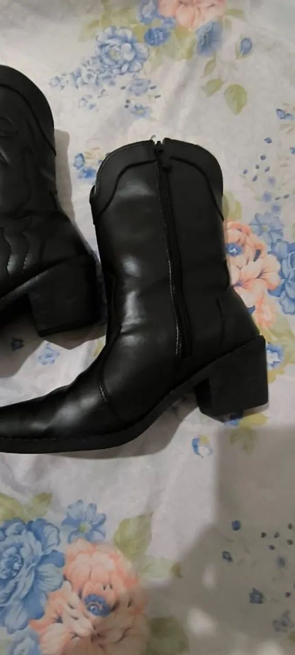 Bota  num.37 $130.00 - Foto 4