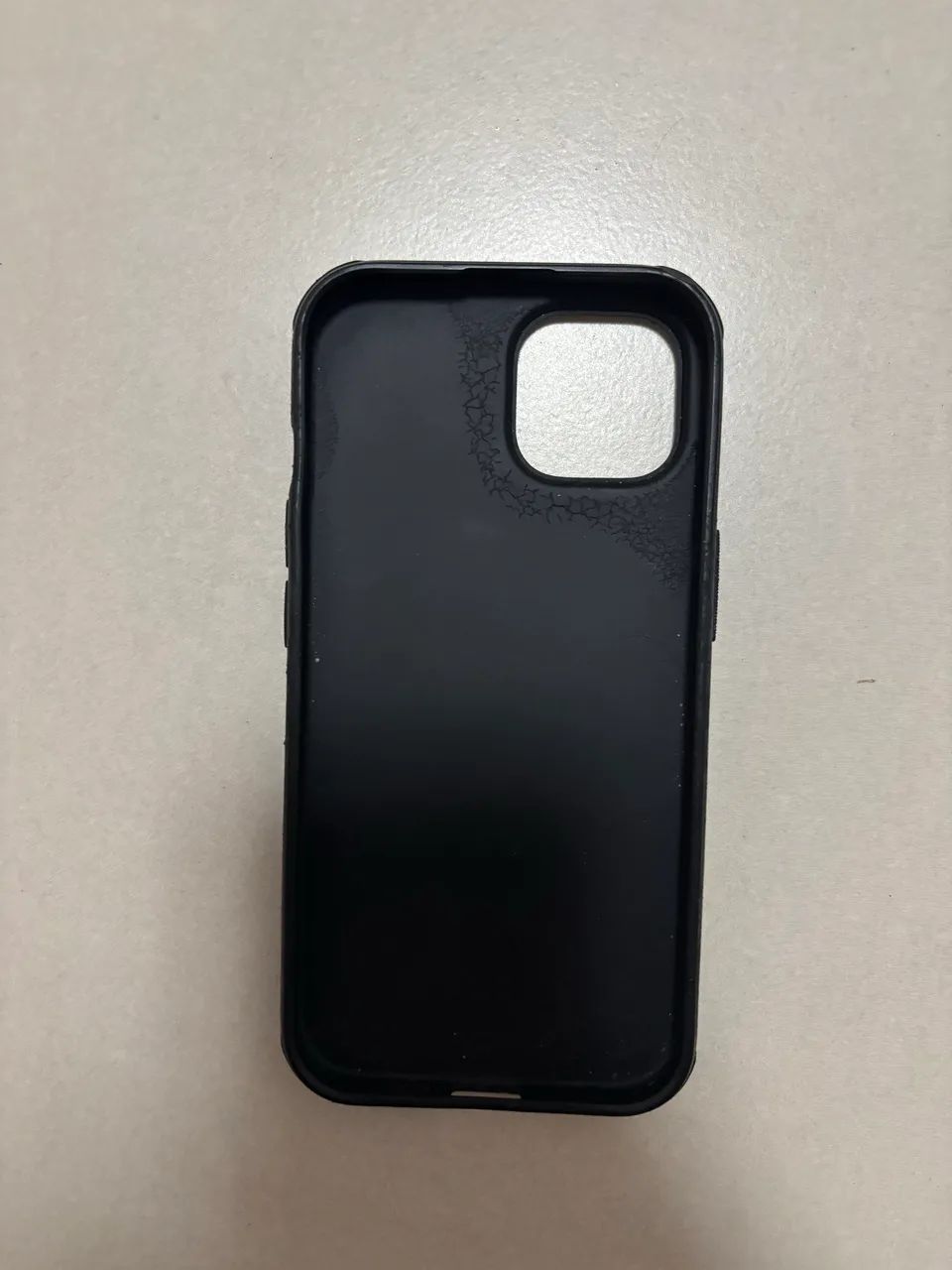 Capinha iPhone 15 anti impacto preta