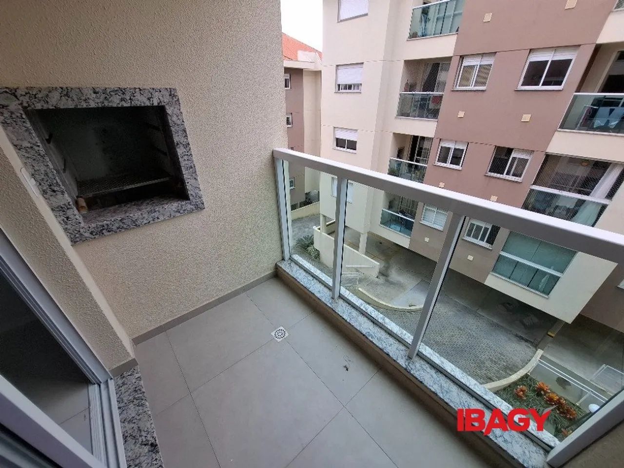 Excelente Apartamento 2 dormitório(s) em Praia Comprida - São José - Foto 5