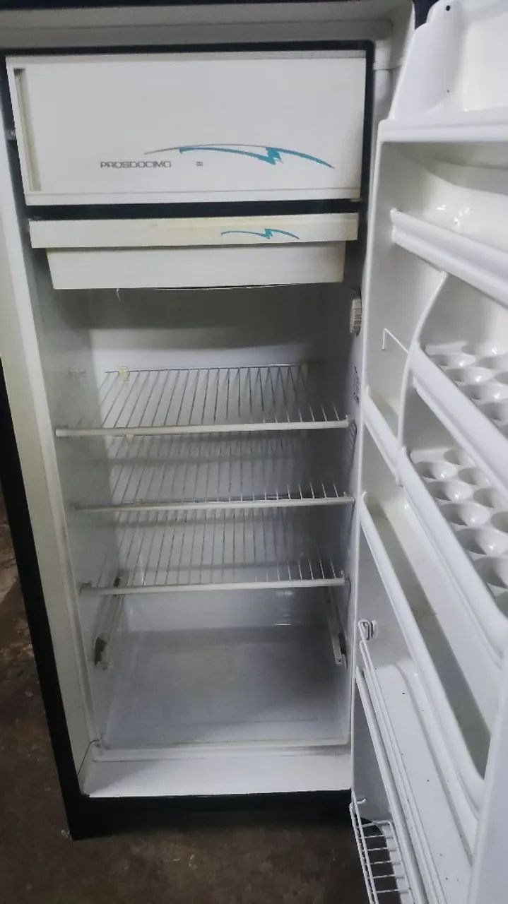 Geladeira Prosdócimo (entrego )... - Foto 2