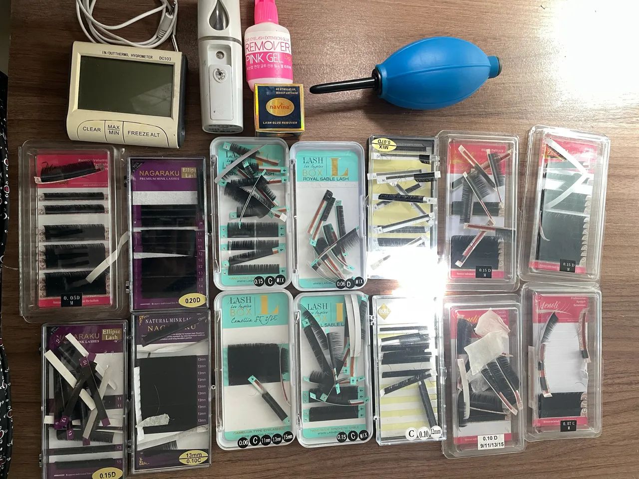 Material extensão de cílios 