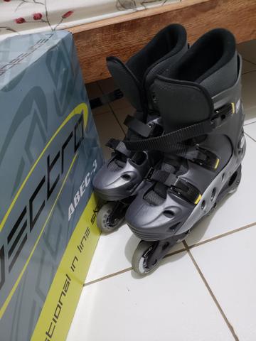 Vende-se patins novo