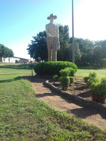 Chácara de 10.000 m2,Nova Mutum-MT, Troco imóveis em Tangará