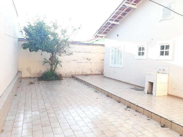 Casa em excelente localização - Foto 12
