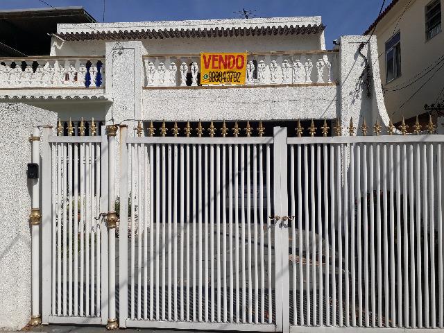 Excelente casa de dois pavimentos em Vista Alegre - Foto 2