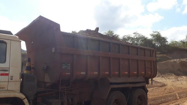 Vendo ou troco bascula para caminhão com bomba - Foto 6