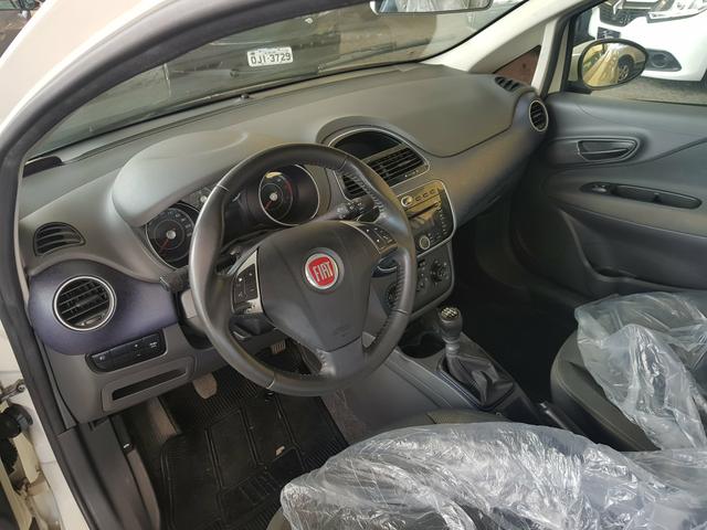 Punto 2015 1.4 attractive novíssimo - Foto 3