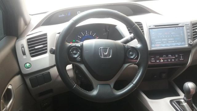 Honda Civic LXS, 1.8, 6 Marchas - Foto 4