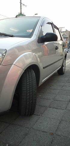 Ford Fiesta 1.6 completo - Foto 6