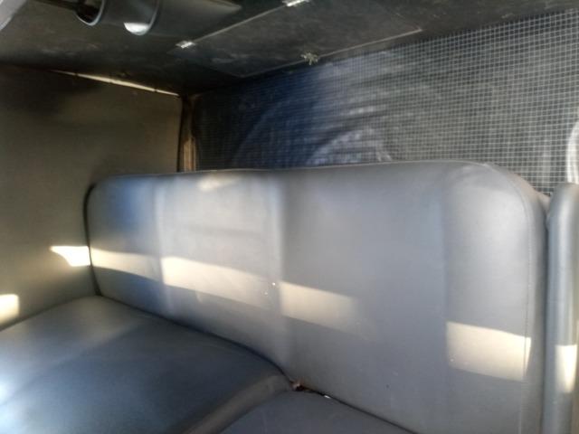 Vendo Kombi de Praça transporte alternativo - Foto 9