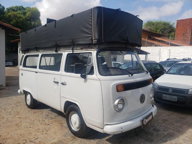 VOLKSWAGEN KOMBI 2002/2002 1.6 MI STD 8V GASOLINA 3P MANUAL