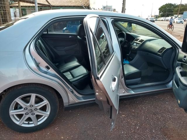 Carro - Foto 2