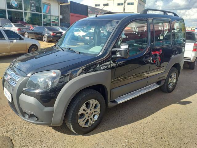 Doblo 1.8 Adventure Xingu 6 Lugares 2013/13 - Foto 2