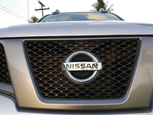 Nissan FRONTIER SV 4X4 linda! - Foto 11
