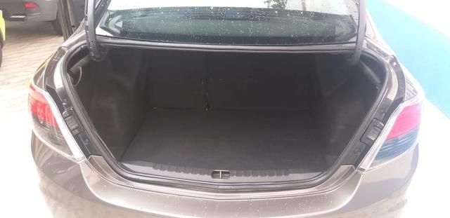 Prisma ltz 1.4 completo único dono 2014 - Foto 10