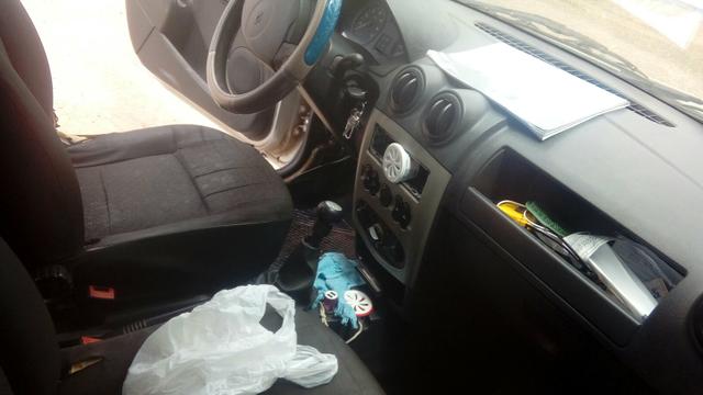 Carro - Foto 3