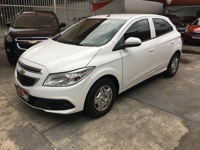 Onix 2014 - LT 1.0 Completo