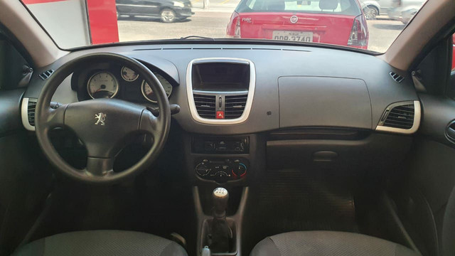 Peugeot 207 active 1.4 2014 - Foto 7