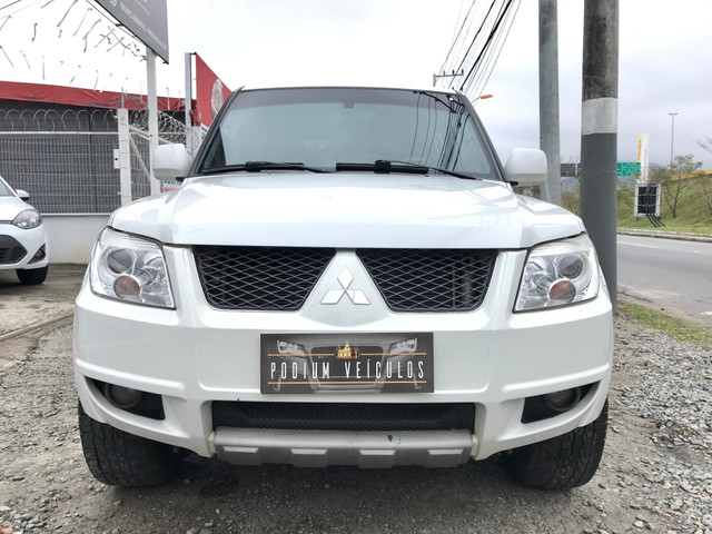 Troca/financia Linda Pajero Tr4 2.0 Flex Mec 2015 - Foto 7