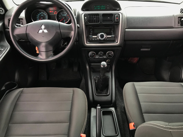 Troca/financia Linda Pajero Tr4 2.0 Flex Mec 2015 - Foto 10