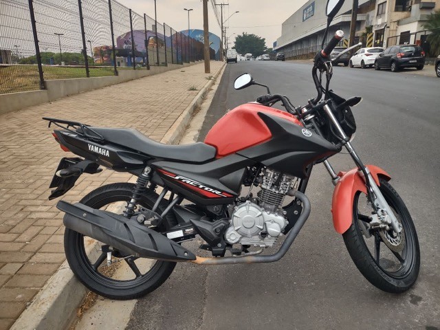 VENDO MOTO YAMAHA FACTOR 2018 MUITO NOVA